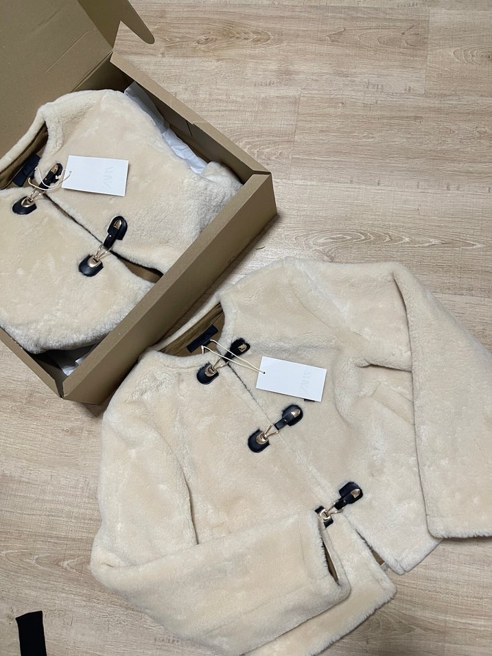 ZARABeyaz Kıürk mont - Görsel 4