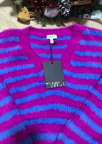 Twisr v yaka çizgili Kadın Triko Kazak - Görsel 4