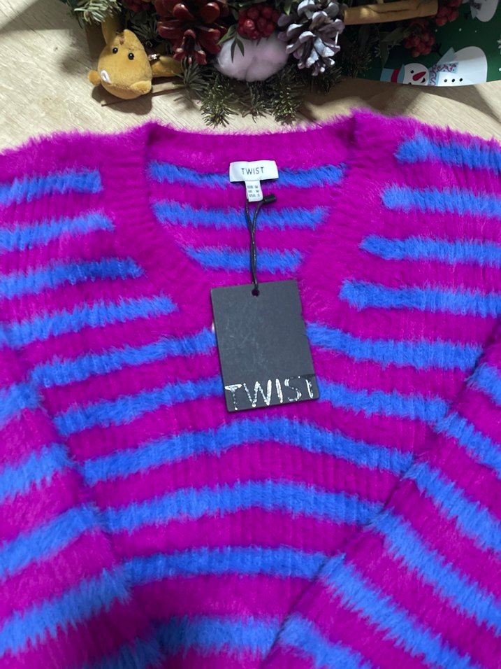 Twisr v yaka çizgili Kadın Triko Kazak - Görsel 4