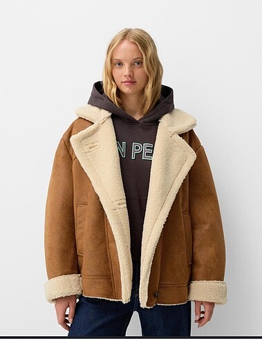 Bershka suni kürklü kaban