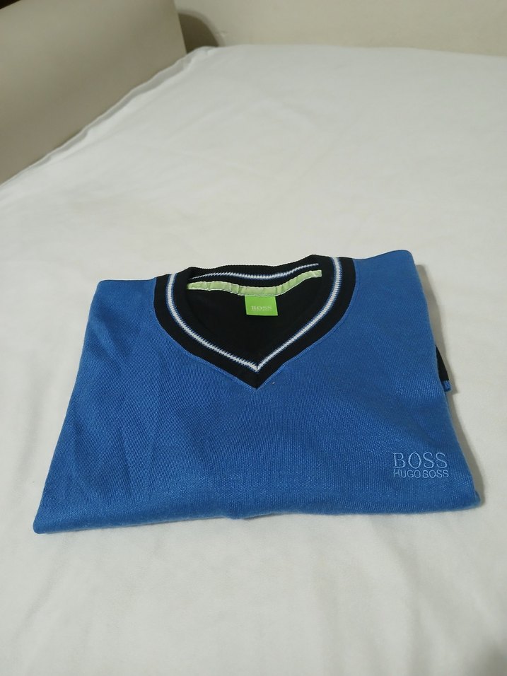 HUGO BOSS ORJİNAL V YAKA KAZAK - Görsel 4