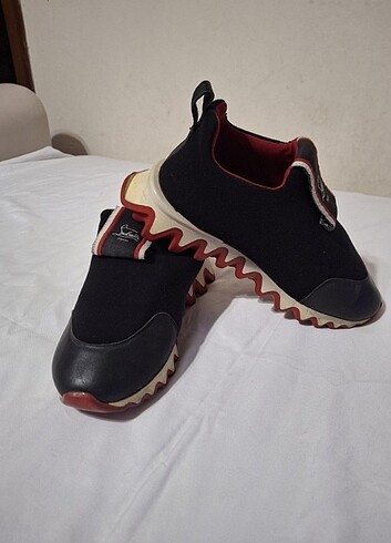 39 Beden CHRİSTİAN LOUBOUTİN ORJİNAL BAYAN AYAKKABI 