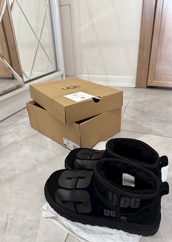 39 Beden siyah Renk Siyah UGG Kadın Günlük Bot Velcro