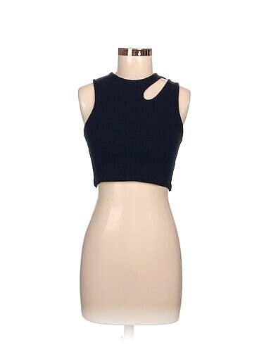 Pull and Bear Mini Üst %70 İndirimli.