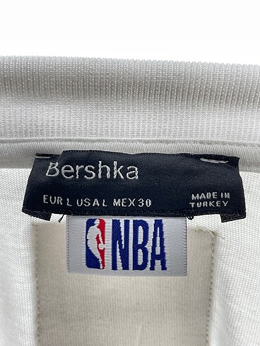 l Beden beyaz Renk Bershka Bluz %70 İndirimli.