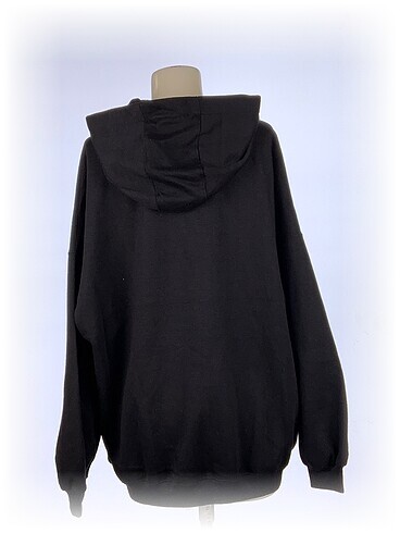 l Beden Bershka Sweatshirt %70 İndirimli.