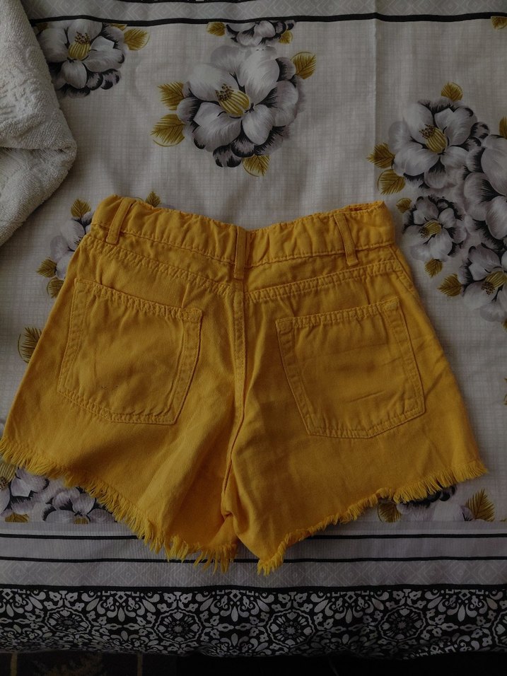 Sarı Mini Kadın Şort, Düğmeli, - Görsel 2