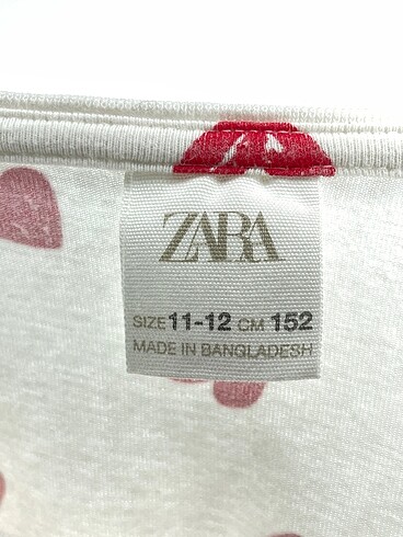 universal Beden beyaz Renk Zara T-shirt %70 İndirimli.