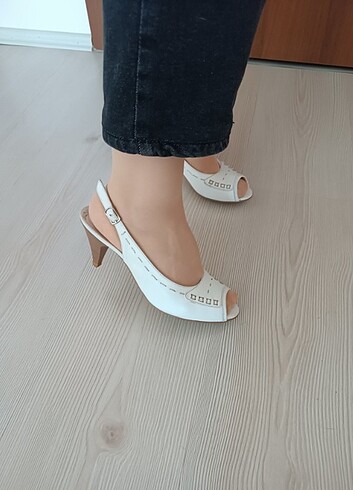 Yazlık ayakkabı 