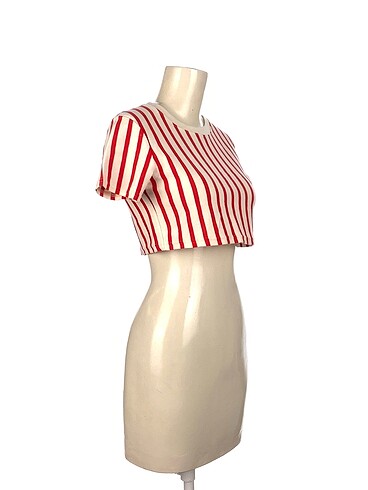 Zara Zara T-shirt %70 İndirimli.