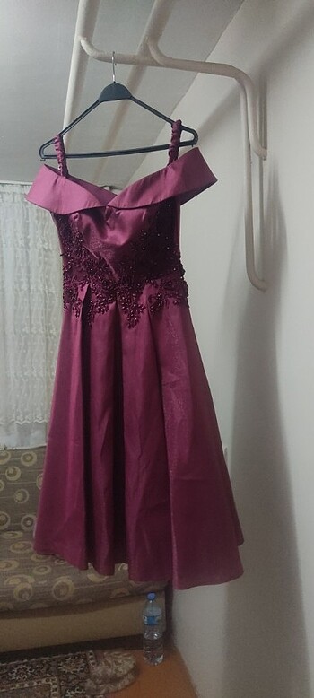 38 Beden bordo Renk Bordo abiye 38 beden
