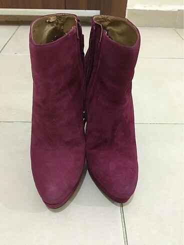 Ninewest fujya süet bot