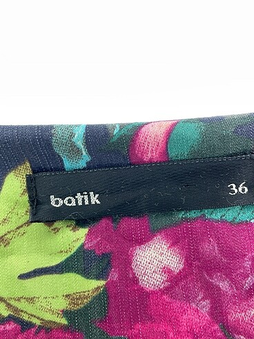 36 Beden çeşitli Renk Batik Deri Ceket %70 İndirimli.