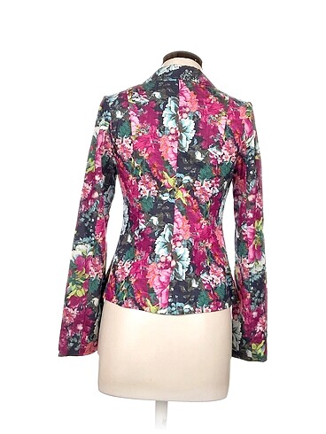 36 Beden Batik Deri Ceket %70 İndirimli.
