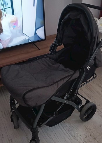 Siyah Bebek Arabası Katlanabilir Model - Görsel 2