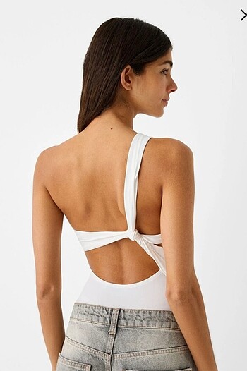 Bershka asimetrik body