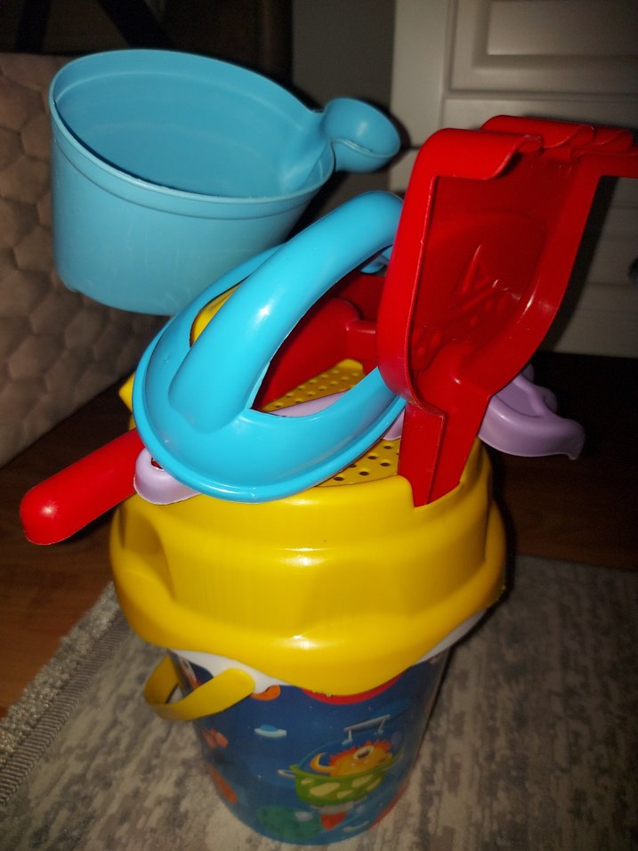 Renkli Plaj ve Bahçe Oyuncak Seti 11 parça - Görsel 2