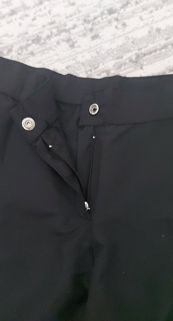 Siyah Pileli Mini Bayan Deniz Şortu - Görsel 4