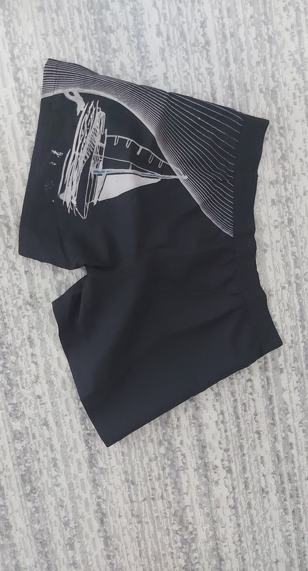 Siyah Pileli Mini Bayan Deniz Şortu - Görsel 2