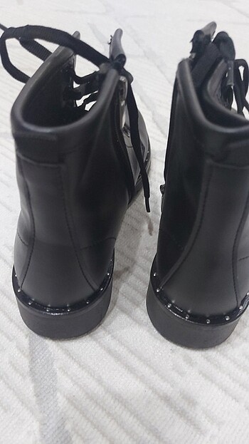 KIŞLIK  YARIM BOT hiç kullanılmadı 39 ama kalıba biraz küçük 38 - Görsel 3