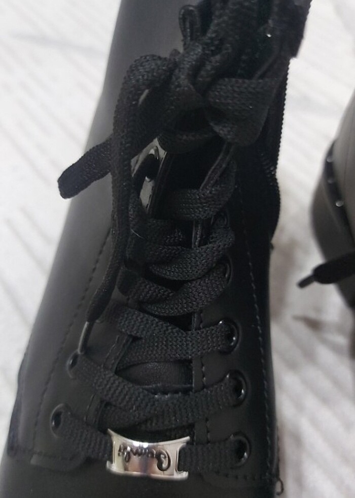 KIŞLIK  YARIM BOT hiç kullanılmadı 39 ama kalıba biraz küçük 38 - Görsel 2