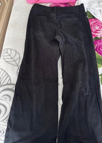 Düğmeli Siyah Rahat Kesim Kadın Pantolon - Görsel 2