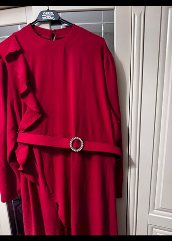 Kırmızı Uzun Kollu Fırfırlı Uzun tunik - Görsel 2