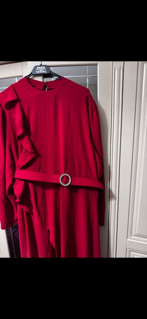 Kırmızı Uzun Kollu Fırfırlı Uzun tunik - Görsel 2