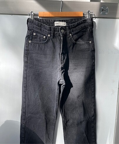 Zara Düz Kesim Füme Pantolon