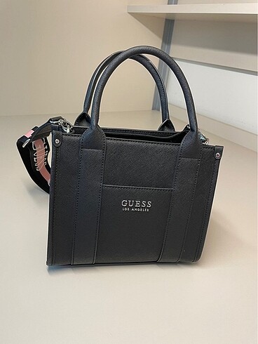Guess çanta