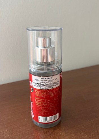 Bath & Body Works Bath and Body Works Japanese Cherry Blossom Kadın Parfümü 75 ml