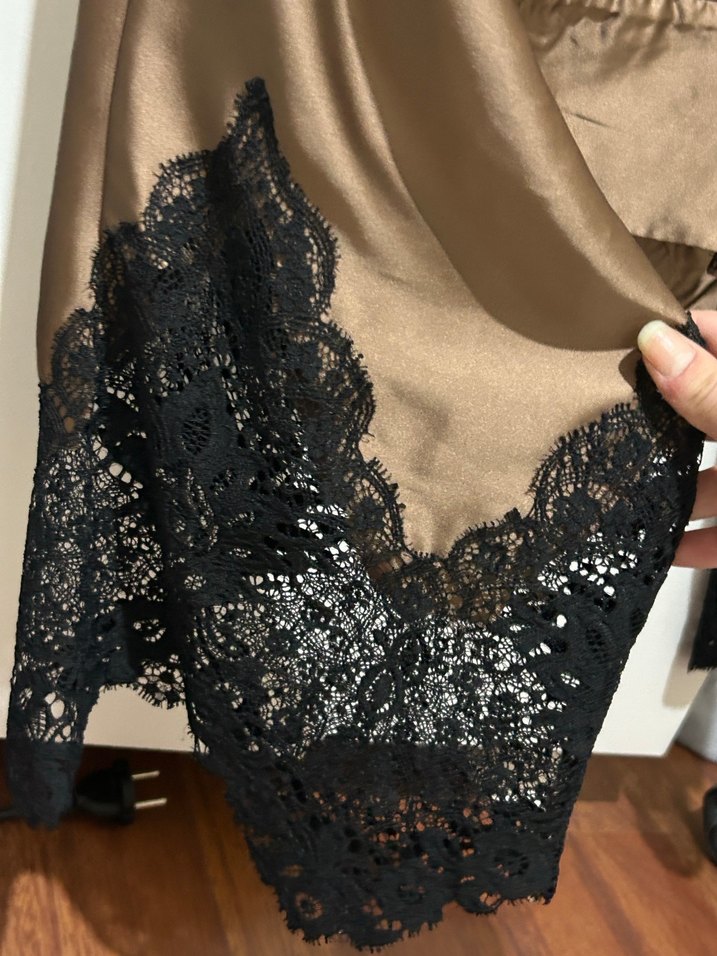 Kahverengi V Yaka Drapeli Kadın Zara Bluz - Görsel 3