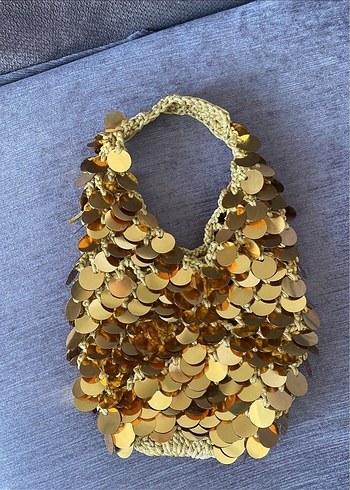 Altın Renkli Payetli Örgü Çanta - Görsel 2