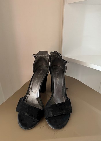 Kadın Siyah Goth Stiletto Topuklu Ayakkabı