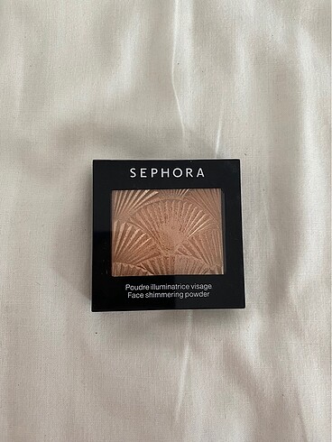 sephora delicate glow highlighter