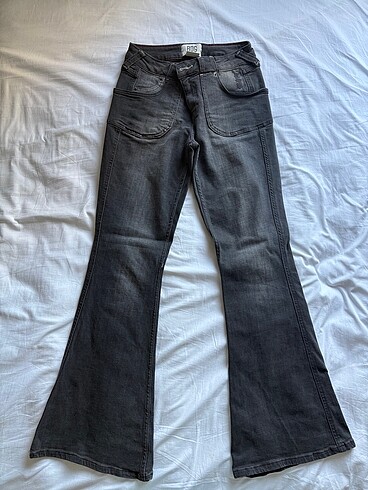 urban outfitters ispanyol paça jean