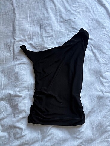 stradivarius büzgülü top