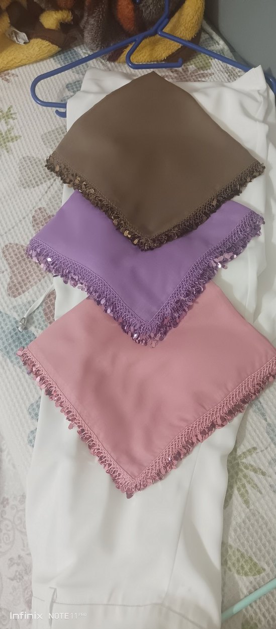 Dantel Detaylı Parlak Renkli Kadın Fuları - Görsel 3