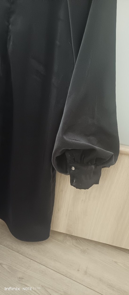 siyah renkte sık parlak kumaş tunuk - Görsel 2