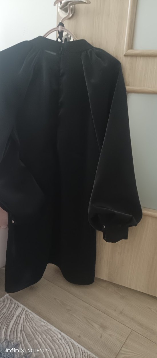 siyah renkte sık parlak kumaş tunuk - Görsel 3