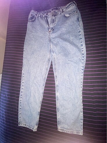 38 Beden mavi Renk mom jean