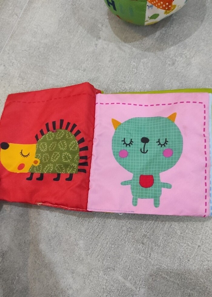 Hışırtıli yıkanabilir kitap - Görsel 4