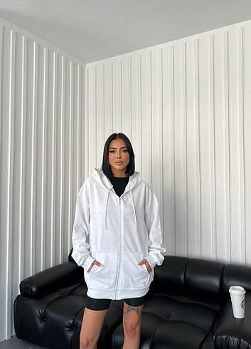 Diğer Beyaz Oversize Fermuarlı Hırka