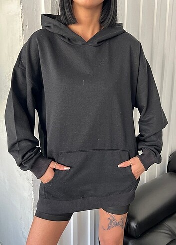 l Beden Siyah Oversize Kapüşonlu Sweatshirt