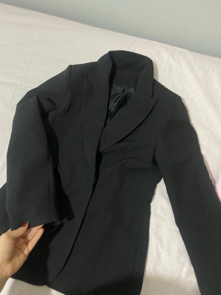 Siyah Düğmeli Kadın Ofis Blazeri - Görsel 3