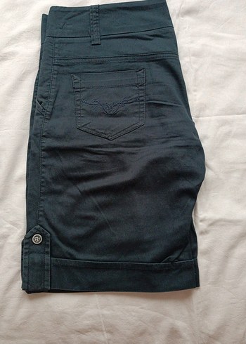 Kadın Lacivert Keten Bermuda Şort - Görsel 2