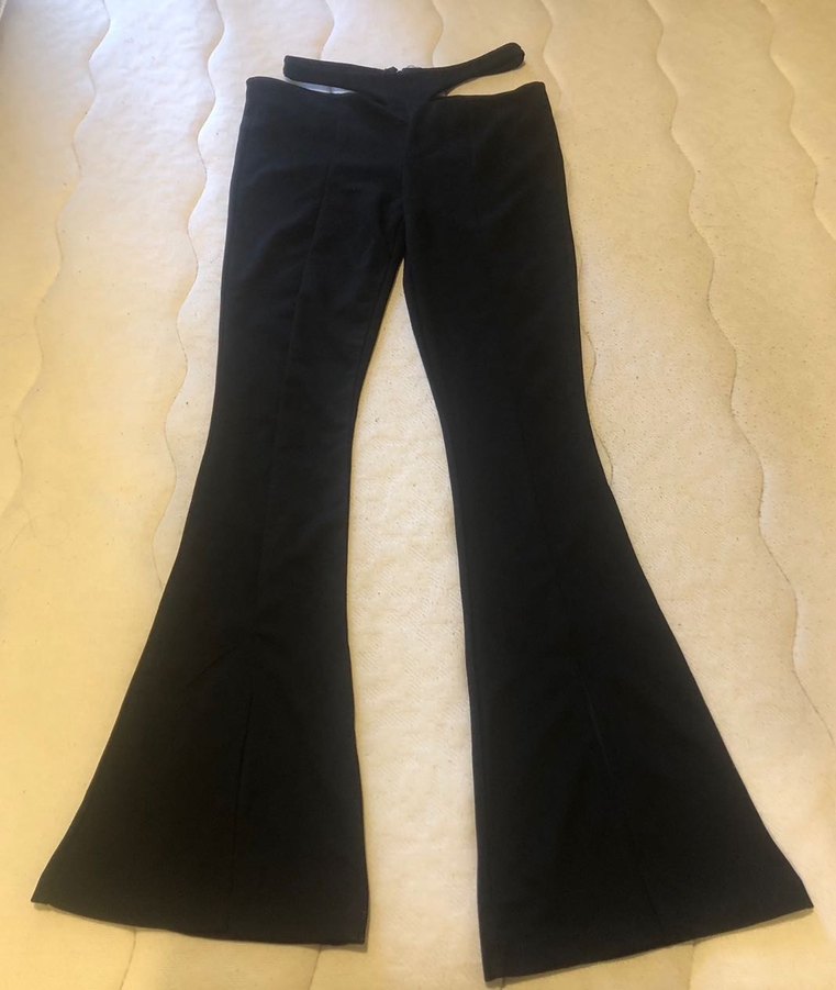 Siyah bel dekolte detaylı ispanyol pantolon - Görsel 5