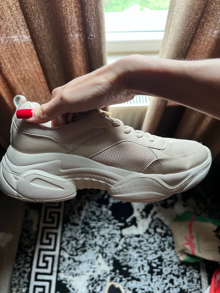 Kadın spor ayakkabı - Görsel 2