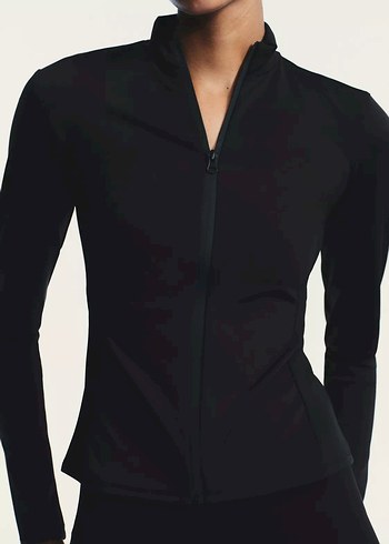 Siyah Kadın Yüksek Yakalı Uzun Kollu Spor Üst - Görsel 2