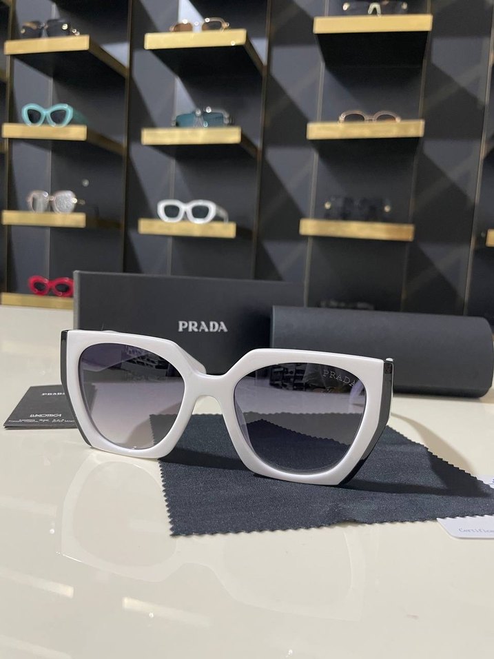 Prada  Kadın Güneş Gözlüğü - Görsel 2